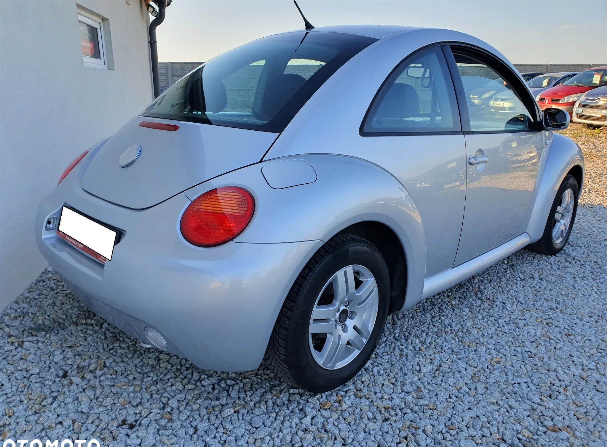 Volkswagen New Beetle cena 9900 przebieg: 150000, rok produkcji 2001 z Chocianów małe 172